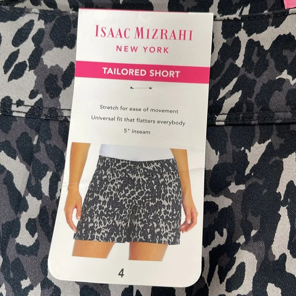Isaac Mizrahi New York Distressed Leopard Tailored 5" Inseam Short Size 4 NEW - Picture 4 of 9